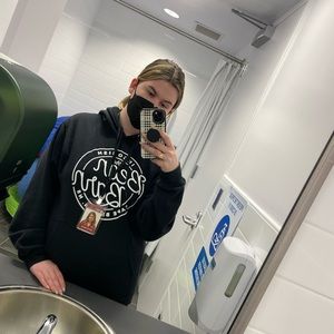 Meet your Posher, Deanna